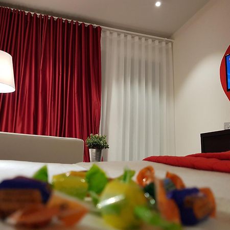 B&B Gardacharme デセンツァーノ・デル・ガルダ 部屋 写真